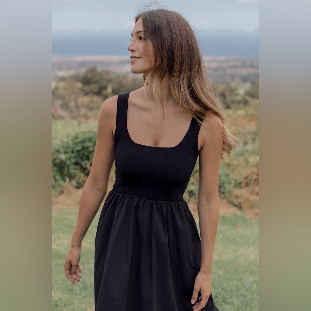 Neuflora Black Finley Dress size small